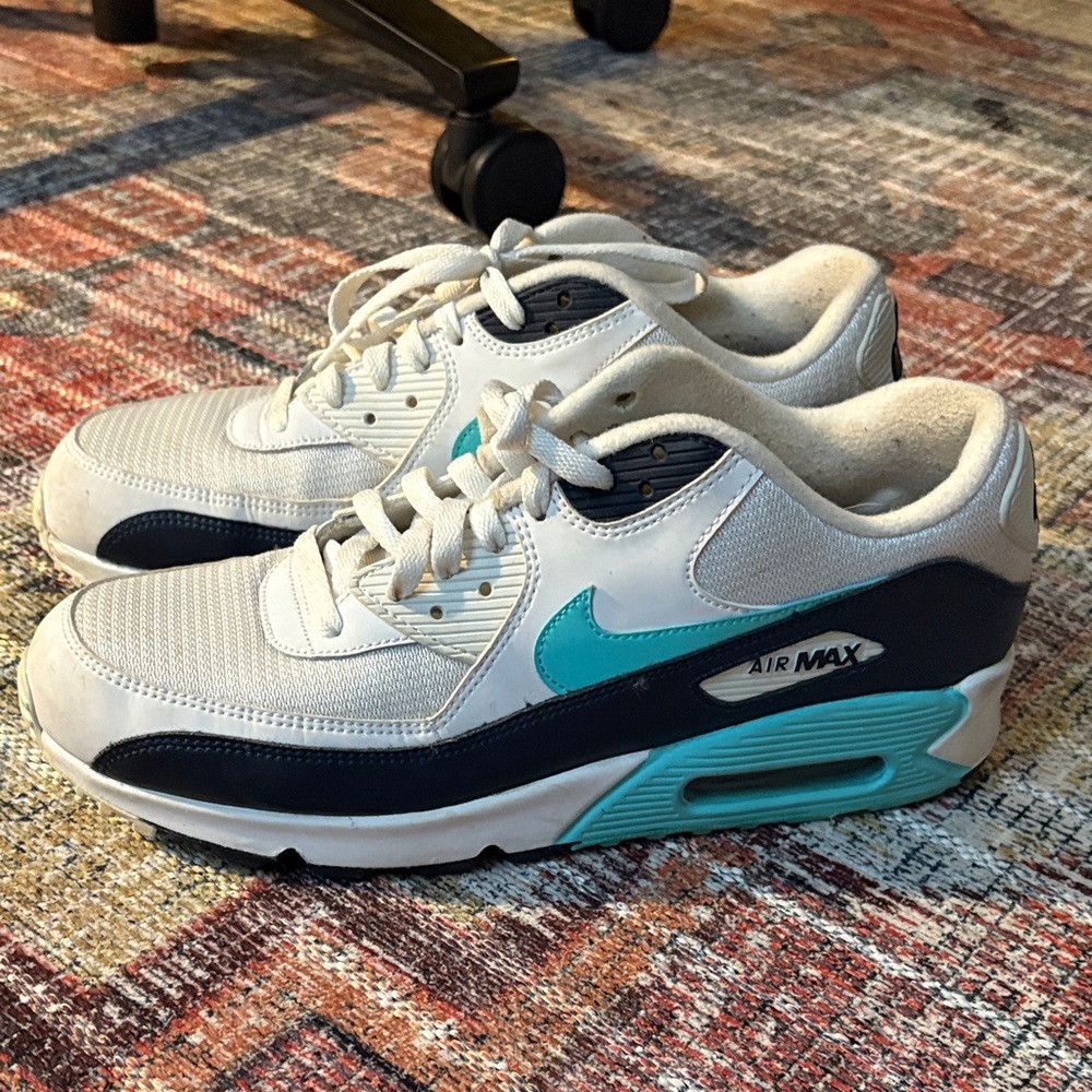 Nike Air Max 90